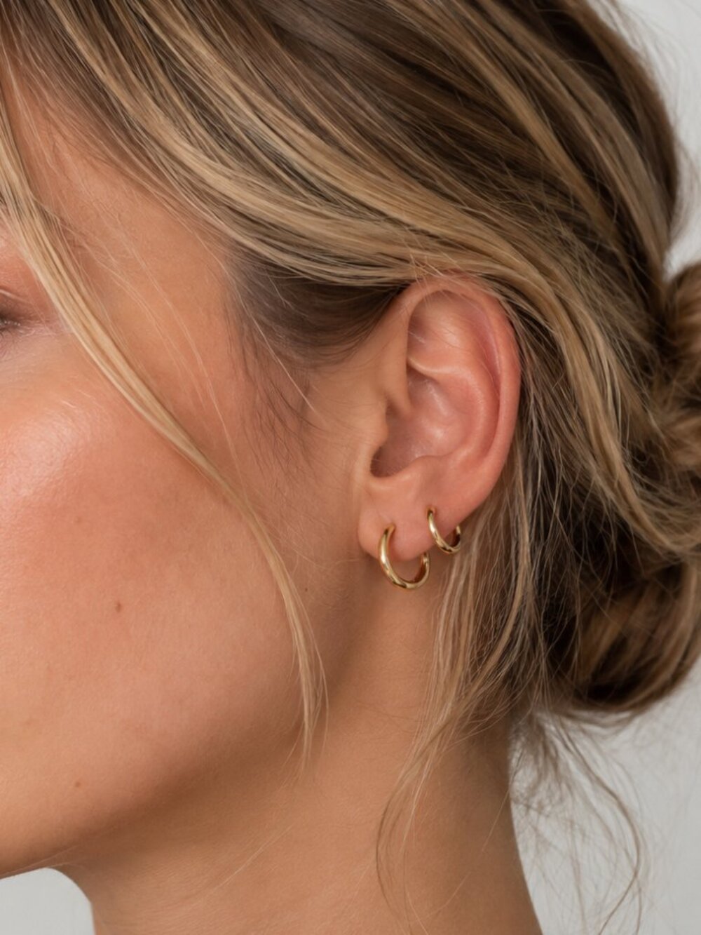 ✨ Surgical Stainless Steel Huggie Hoop Earrings Hypoallergenic Chunky Gold pair